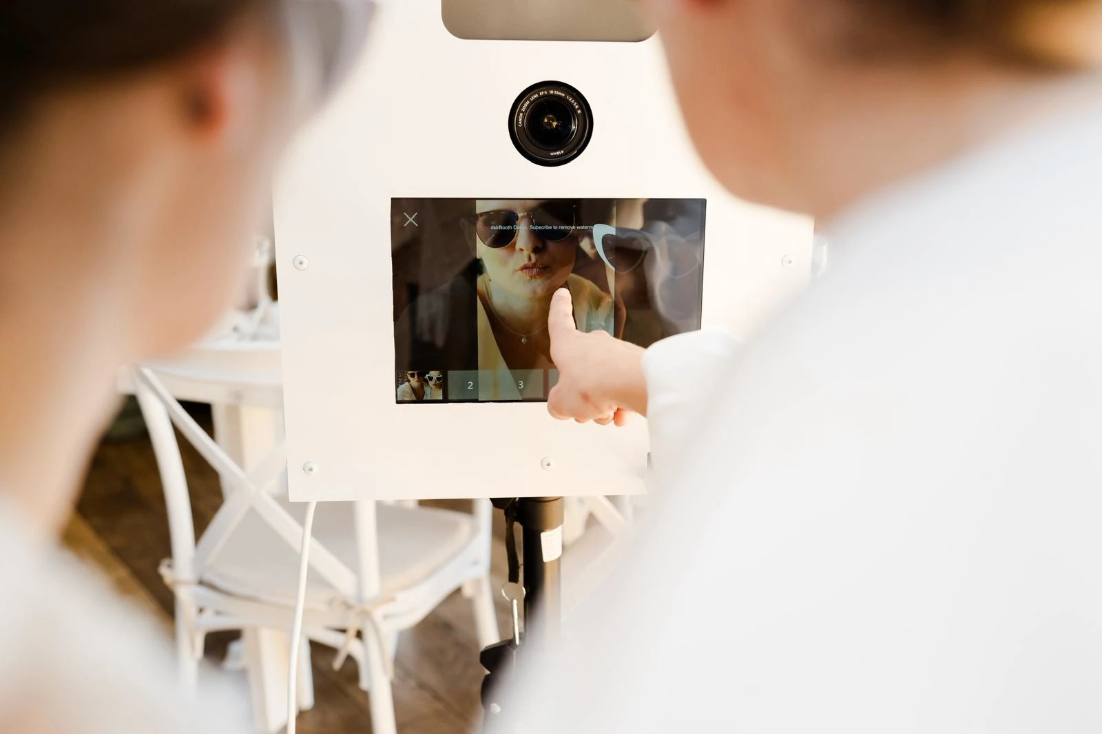 comparison table media 1